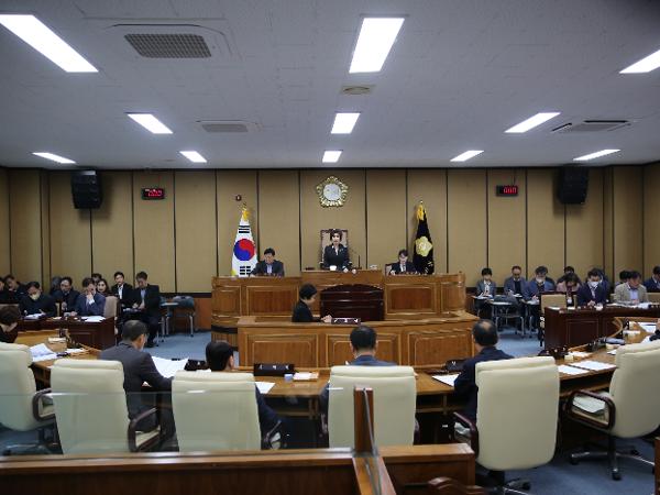 2023.03.24. 제320회 하동군의회 임시회