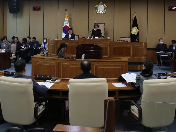 2023.12.01 하동군의회 제327회 정례회 2