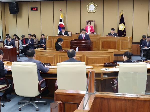 2024.03.15 제329회 하동군의회 임시회 제2차 본회의 2
