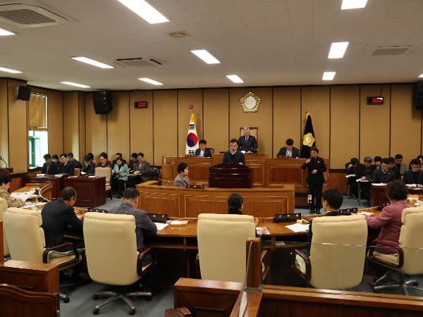 2024.12.02. 제337회 하동군의회 2차 정례회 1차 본회의 2